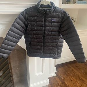 Patagonia - Youth Boys - Size 14/XL - Excellent condition - Black